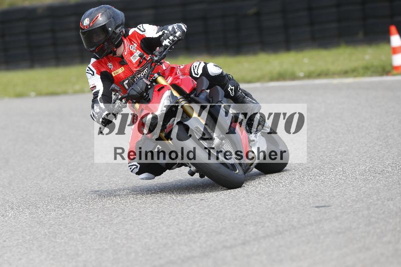/25 10.06.2025 MaxRacing ADR/Gruppe rot/unklar